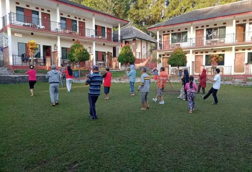 Cunang Hill Hotel & Resort