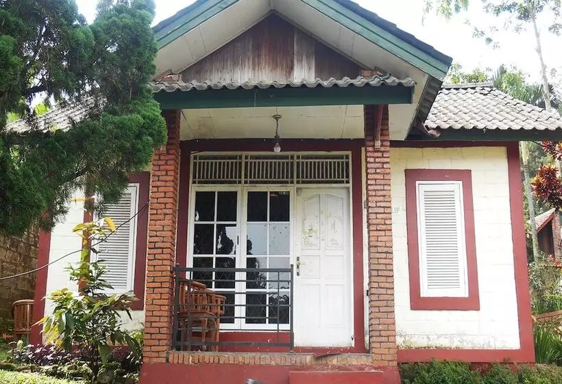 Cunang Hill Hotel & Resort