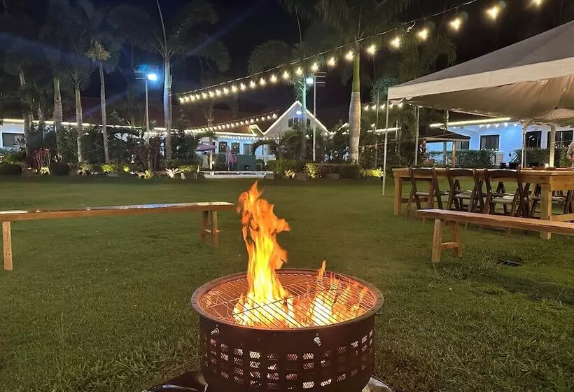 Hotelli 3 Peaks Resort & Boutique