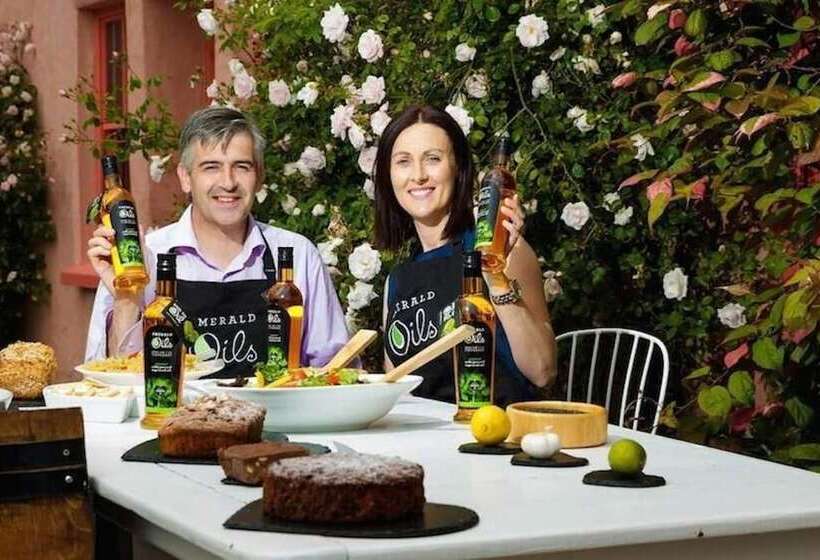 فندق Barnabrow Country House