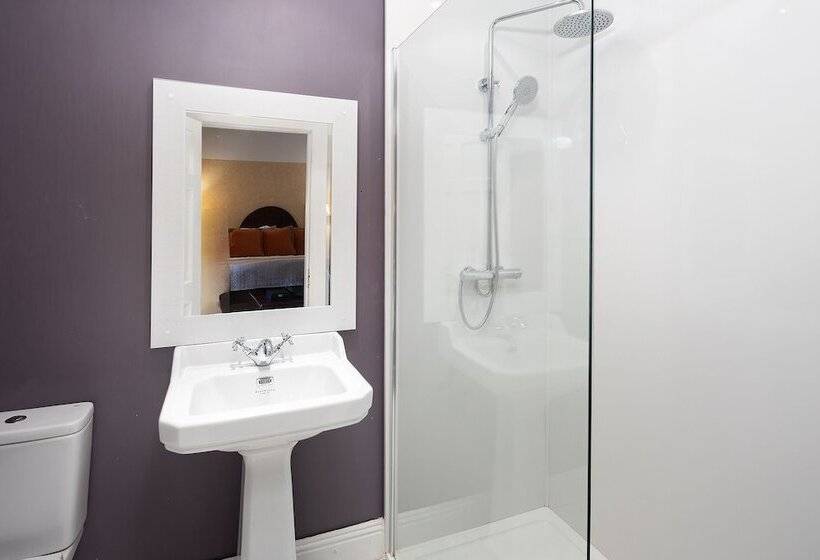 فندق Barnabrow Country House