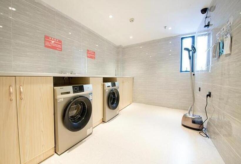 Отель City Comfort Inn Zhaoqing Gaoyao District Government Sports Center