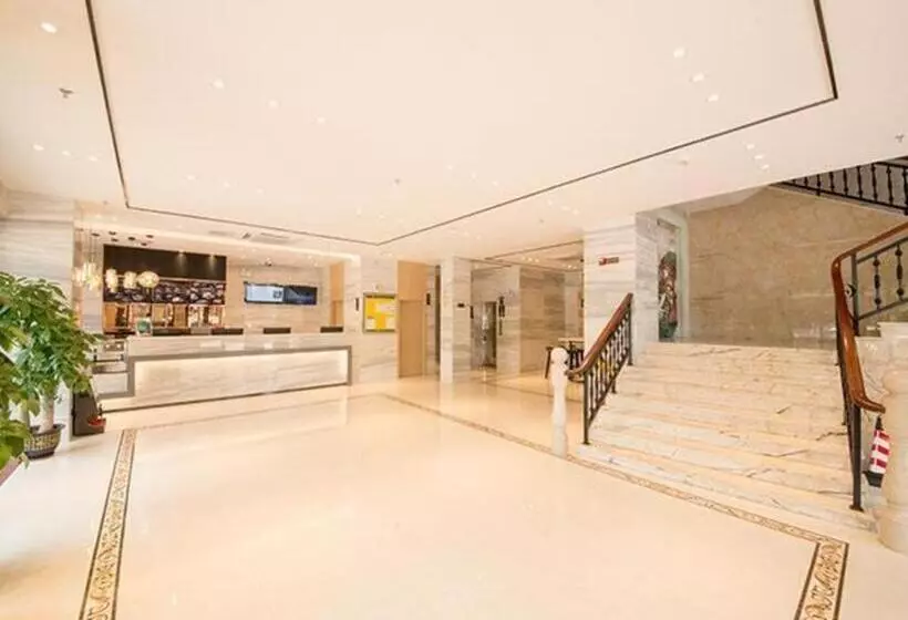 Hotelli City Comfort Inn Zhaoqing Gaoyao District Government Sports Center