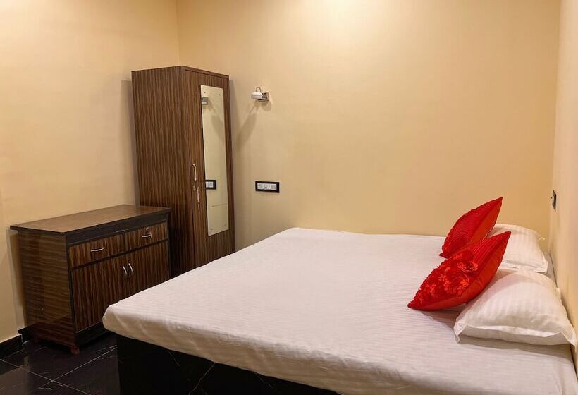 ホテル Golden Suites Vashi Navi Mumbai