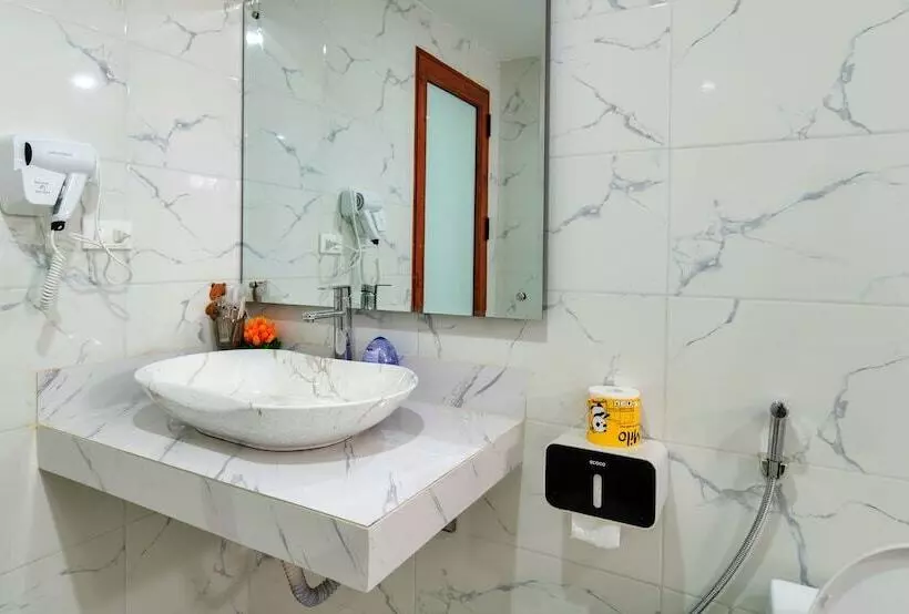 هتل Hanz Noi Bai Airport