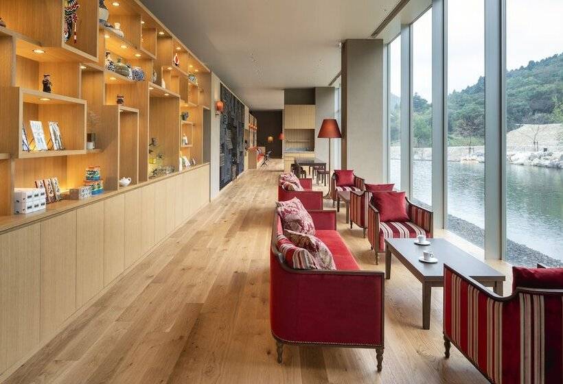 בית מלון כפרי Hoshino Resorts Kai Unzen