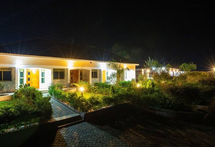 هتل Katente Country Resort