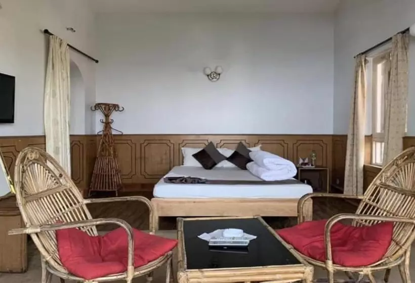 هتل Merostay 030  Nagarkot Hillside Village Resort