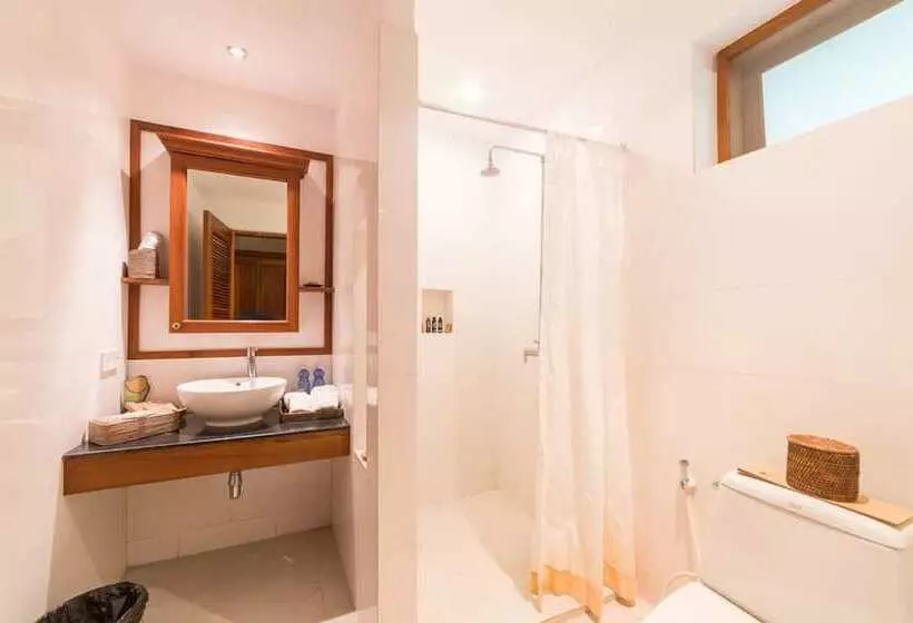 هتل One Myanmar Resort Ngwe Saung