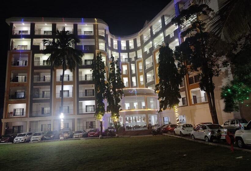 Hotel Purple Beds By Vits Daman