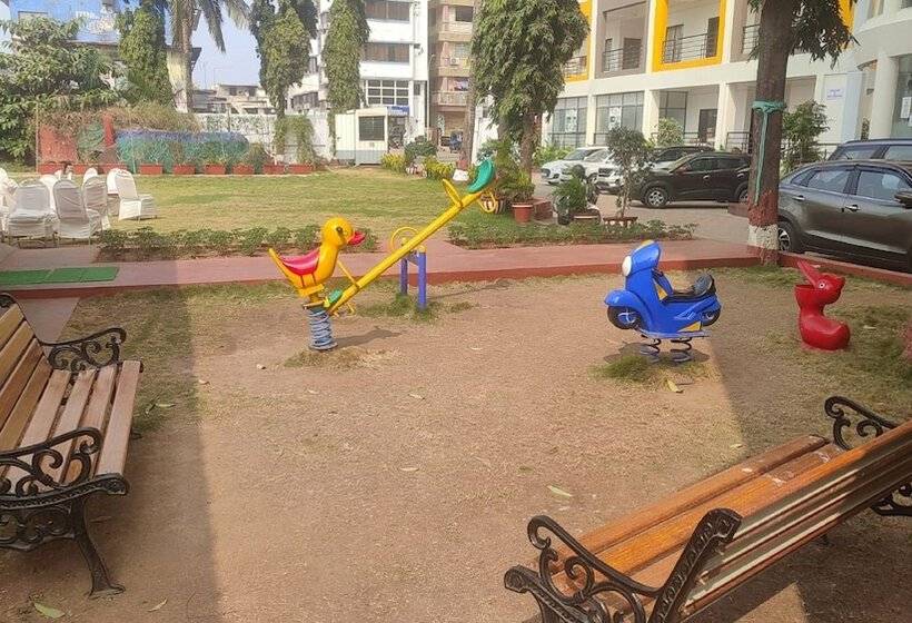 Hotel Purple Beds By Vits Daman