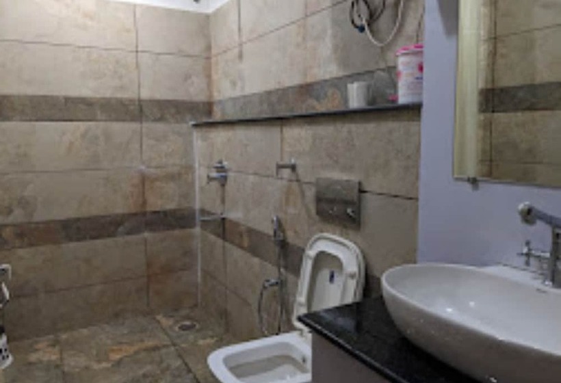 בית מלון כפרי Goroomgo Ms Shepheard Hills Resort