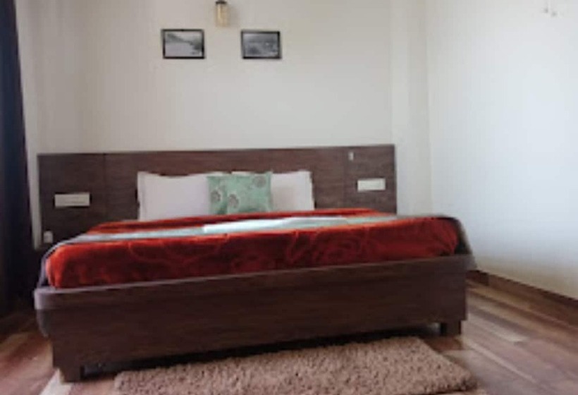 בית מלון כפרי Goroomgo Ms Shepheard Hills Resort