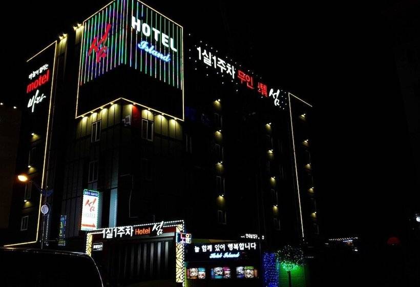 Motel Sacheon Island