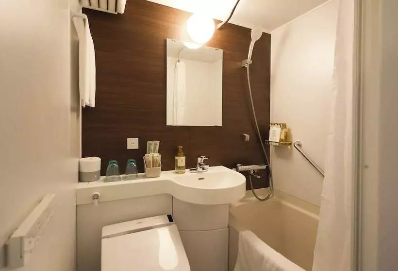 Sk Hotel Kobe Station Front