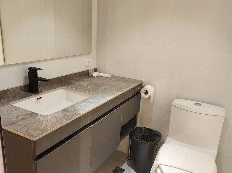 Travelite Express Hotel La Union