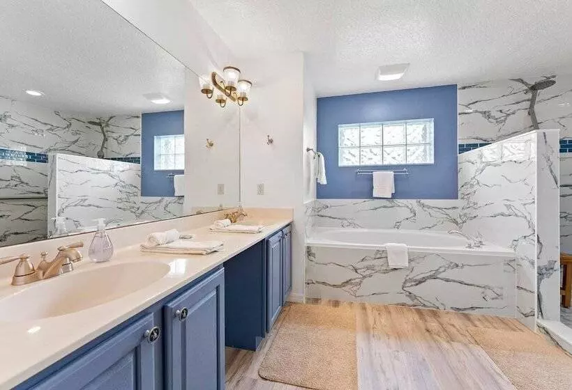 306 Jack Drive