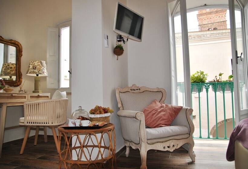 Room In B&b   Mariasofia Master Suite With Private Bathroom