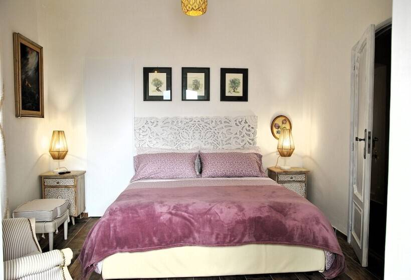 Room In B&b   Mariasofia Master Suite With Private Bathroom