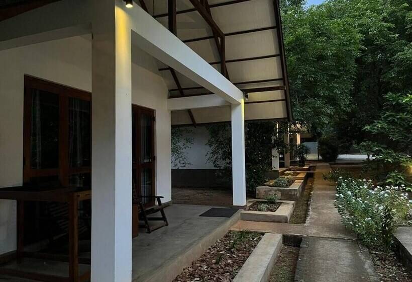 مبيت وإفطار The Countryside Udawalawe