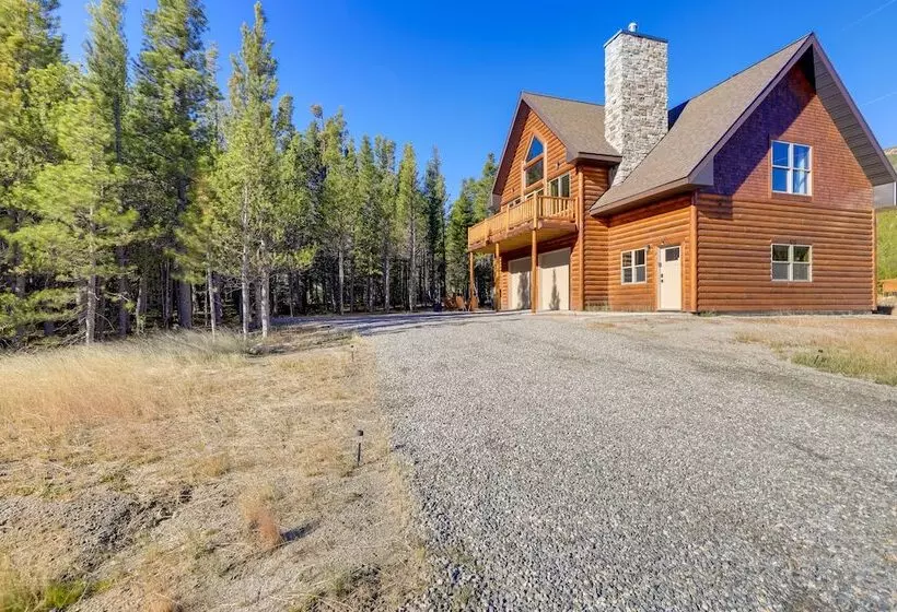 Brand New Idaho Springs Cabin W/ Patio & Fire Pit!