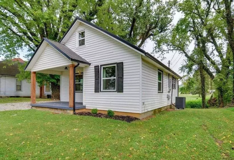 Burnside Vacation Rental, Walk To Lake Cumberland!