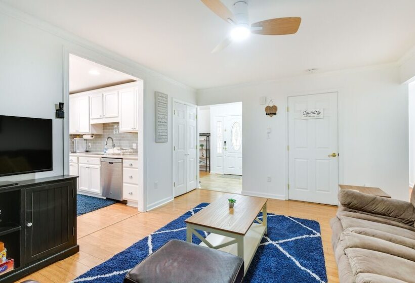 13 Mi To Annapolis: Dog Friendly Crofton Home!