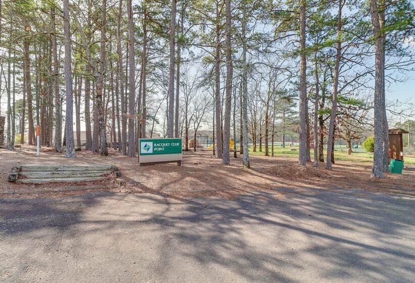 Fairfield Bay Retreat W/ Fireplaces & Lake Access