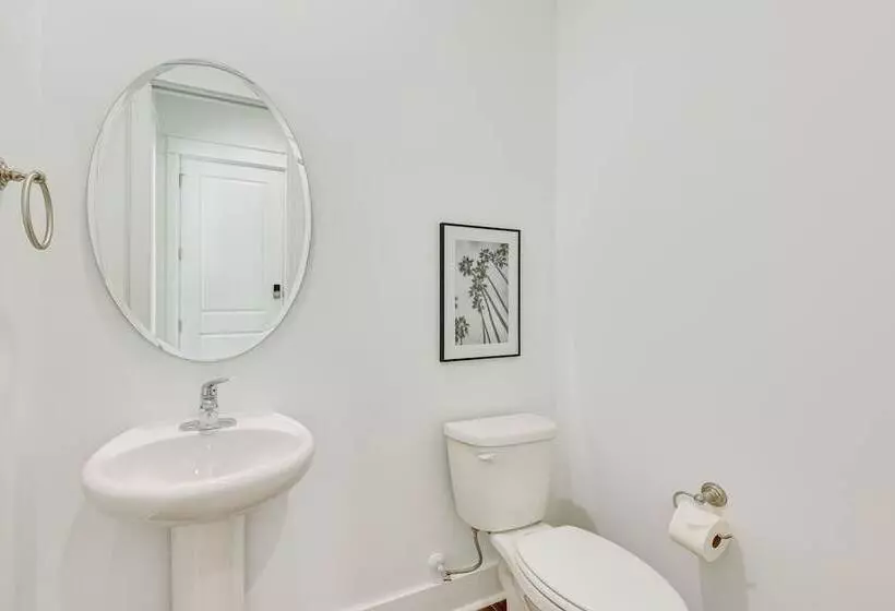 Florida Home   Grill & Pool Table, Walk To Beach