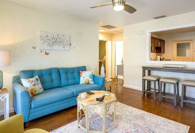 Centrally Located Gulfport Duplex W/ Patio!