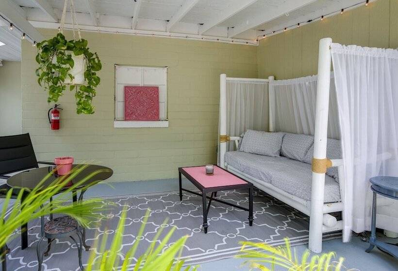 Centrally Located Gulfport Duplex W/ Patio!