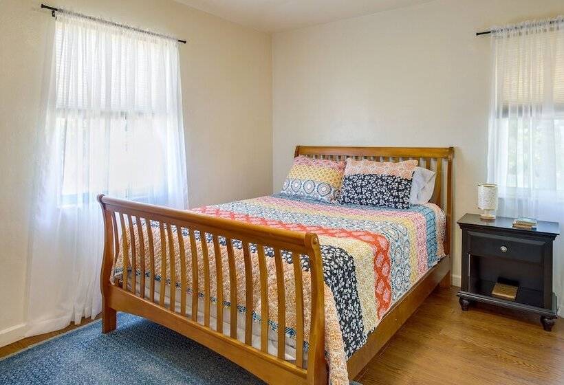 Centrally Located Gulfport Duplex W/ Patio!