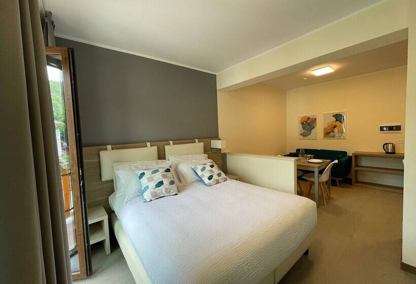 Хостел Arvo Residence Sila Lorica