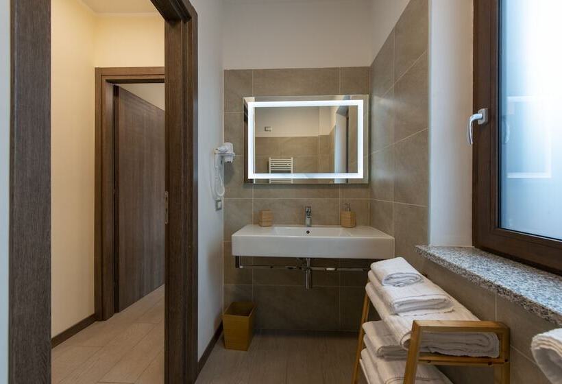 Хостел Arvo Residence Sila Lorica