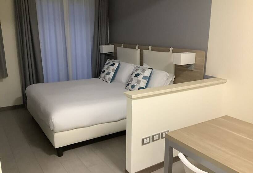 Хостел Arvo Residence Sila Lorica