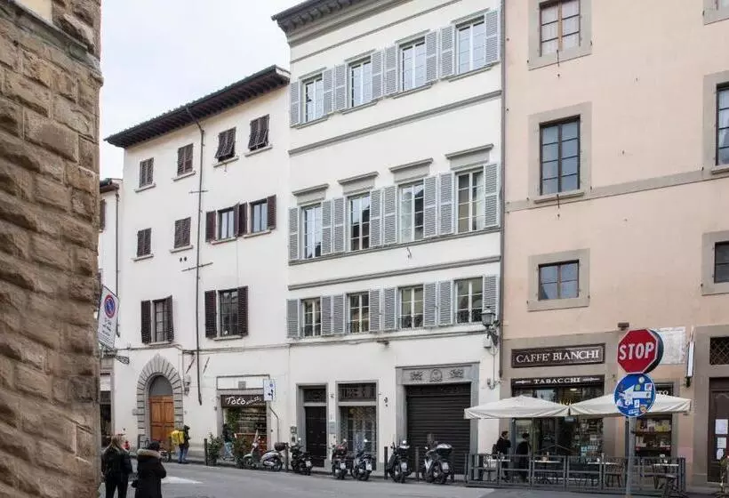 مسافرخانه Numa I Felice Rooms & Apartments