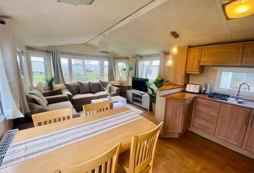 ホテル Beautiful 3 Bed Static Caravan In Padstow