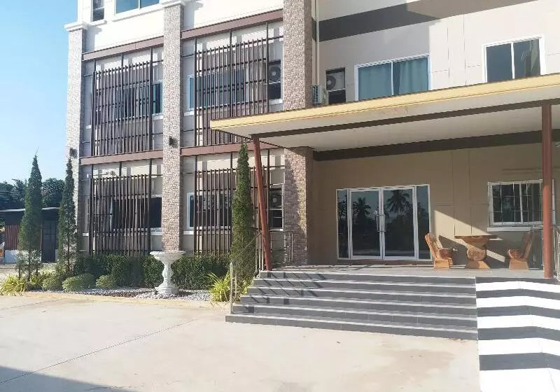 Hotelli Saney Apartment By Zuzu