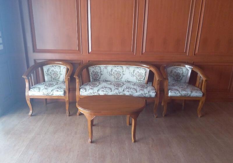 Hotel Saney Apartment By Zuzu