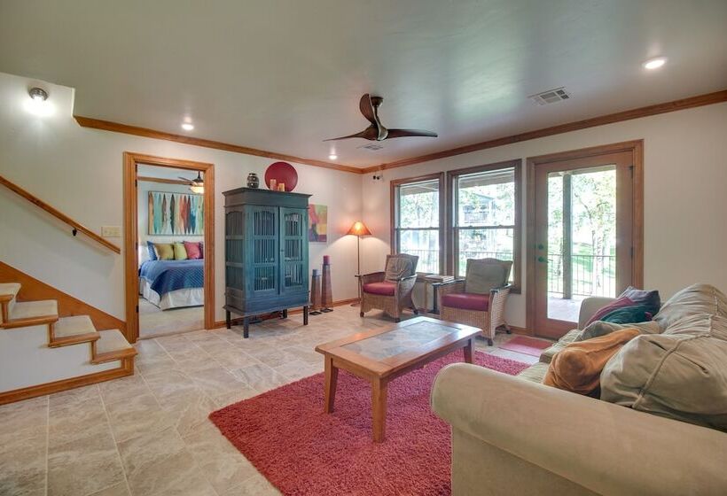 Monkey Island Oasis: Pool Access, Deck & Boat Slip