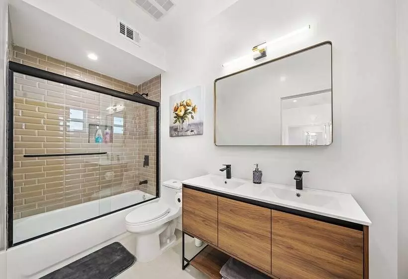 ペンション Downtown La Stylish Bedrooms