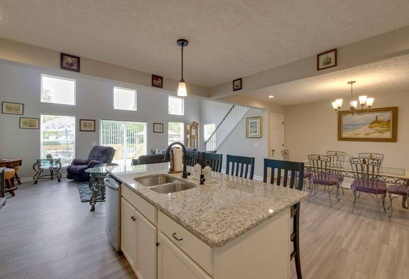 Port Clinton Retreat W/ Lake Access & Dock!