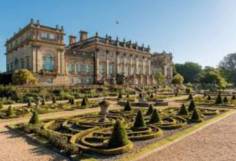 اقامتگاه Stylish And Cosy Cottage In The Heart Of Yorkshire