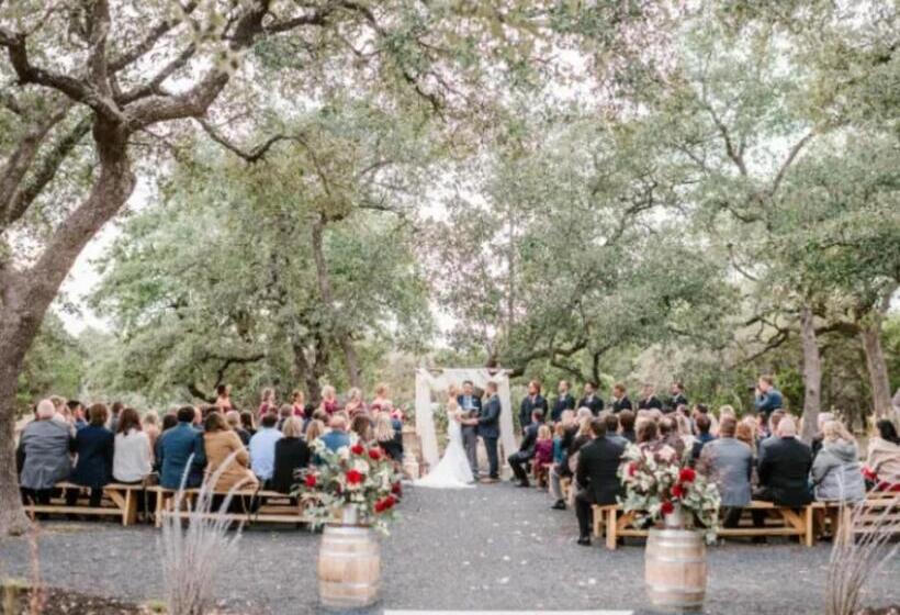 Resort The Cedars Ranch