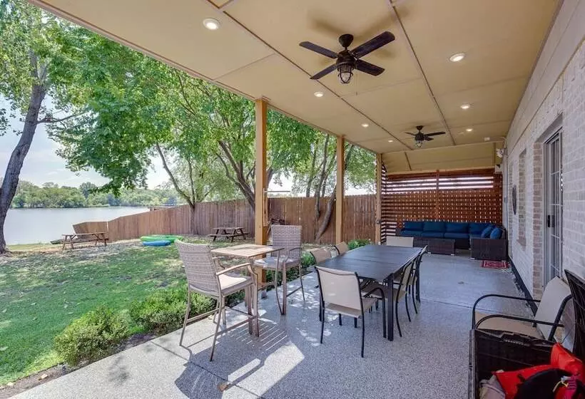 Rockwall Lake Home W/ Large Yard & Playground!