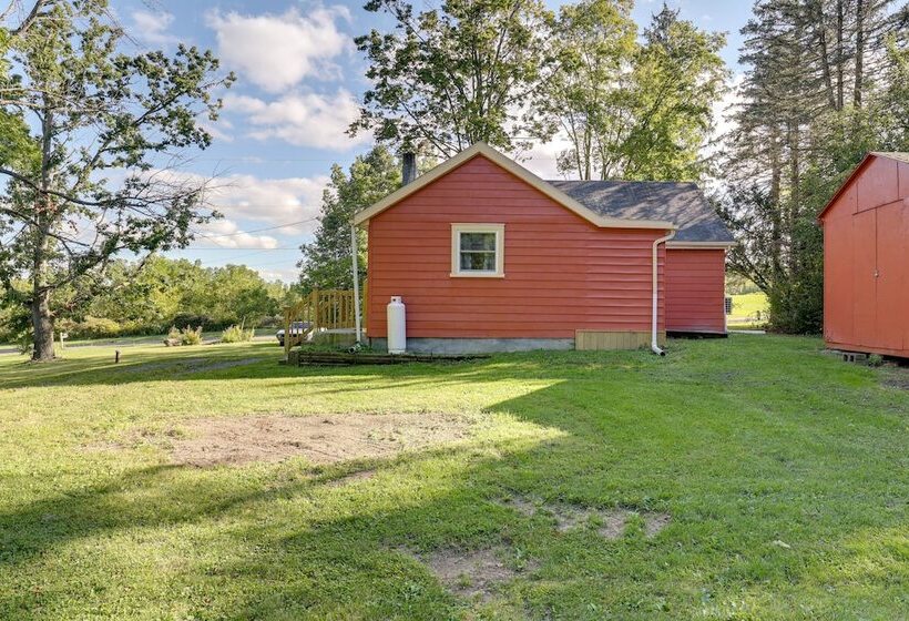 Charming Watkins Glen Home W/ Yard!