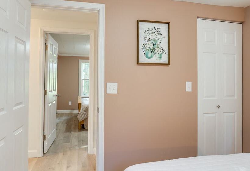 Charming Watkins Glen Home W/ Yard!