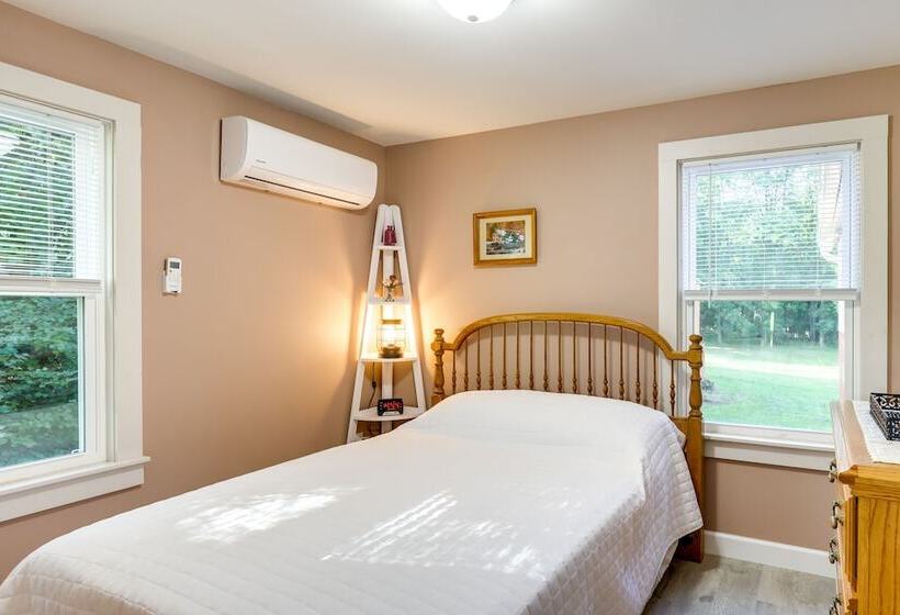 Charming Watkins Glen Home W/ Yard!