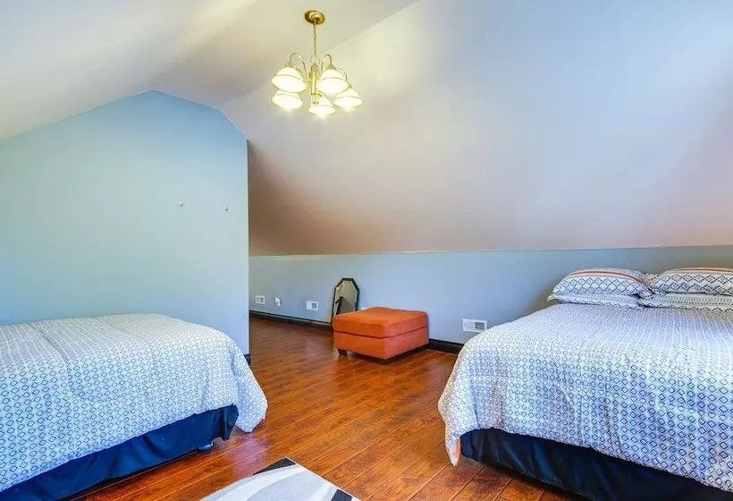 Downtown Hermann Vacation Home Near Wineries!