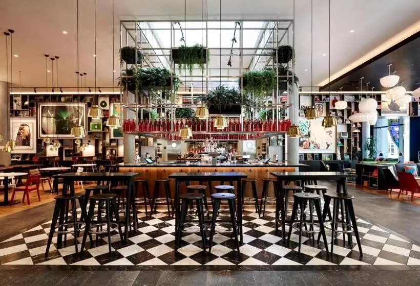 هتل Citizenm Boston Back Bay